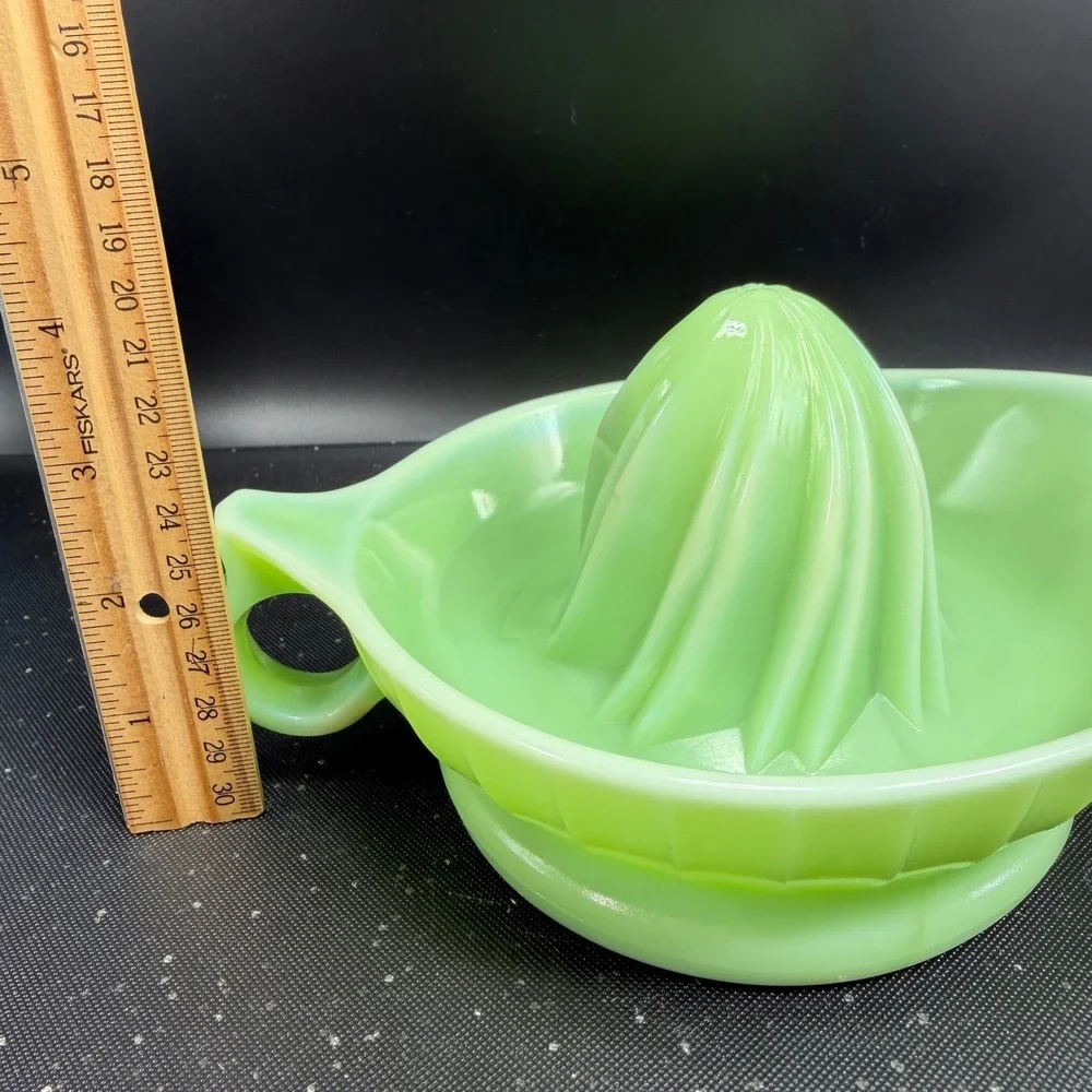 Vintage Jadeite Glass Citrus Juicer Reamer Green Milk Glass Ribbed 8 Inch